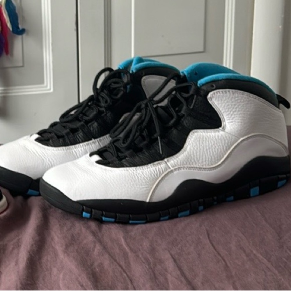 Jordan 10 Retro Powder Blue 2014 Size 11 Pre-owned  No Box